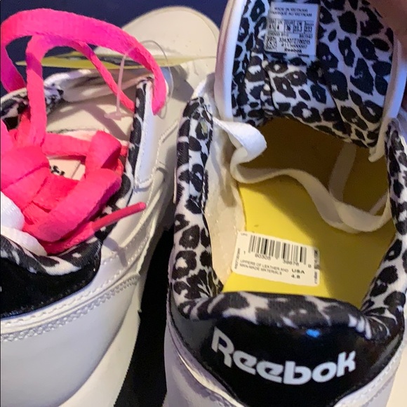 Reebok classic with Ortholite - Picture 3 of 4